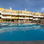 T2 Com Piscina Em Conceicao E De * Tavira