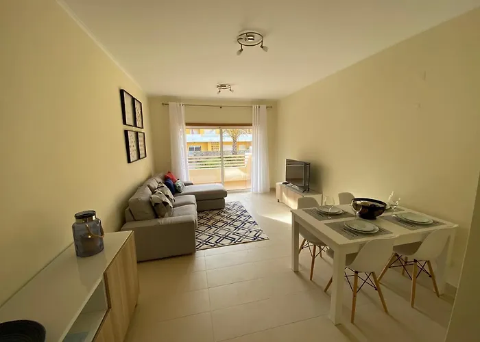 T2 Com Piscina Em Conceicao E De Appartamento Tavira