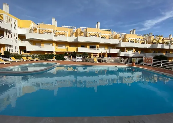 T2 Com Piscina Em Conceicao E De * Tavira