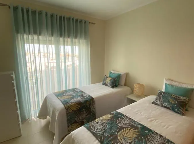 T2 Com Piscina Em Conceicao E De * Tavira